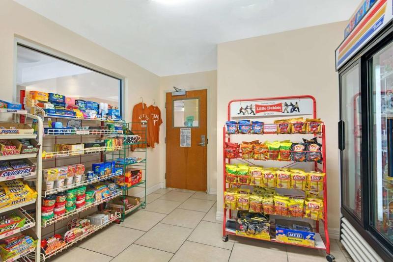 Rodeway Airport Area Estalagem Charlotte